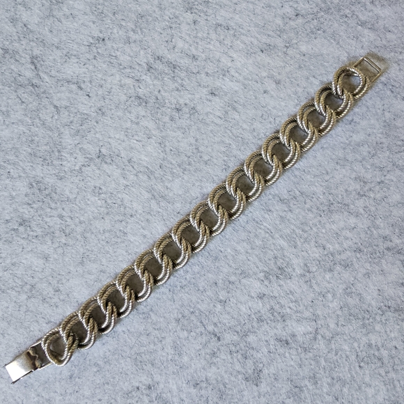 Vintage Napier Silver Tone Link Bracelet | Chunky Chain | Signed Clasp - Picture 1 of 6